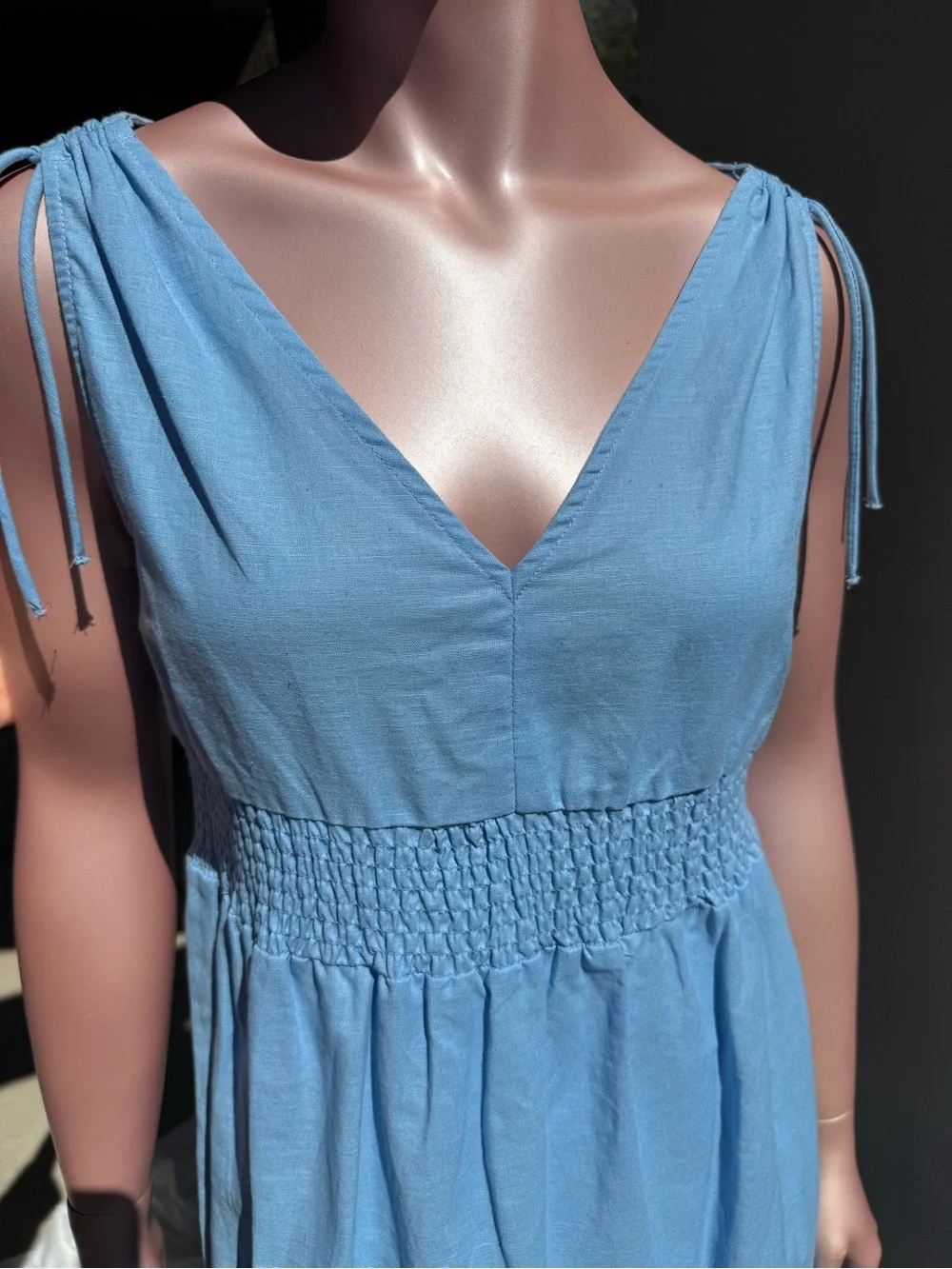 Linen summer dress Deluc. Blue smocked empire waist - Canadian sz XS S M L‎